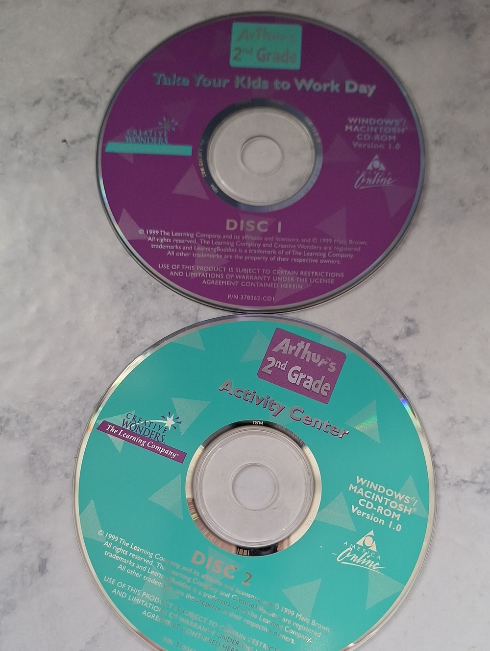 Arthur's 2nd Grade Activity Center PC/Mac CD-ROM - Purple & Teal